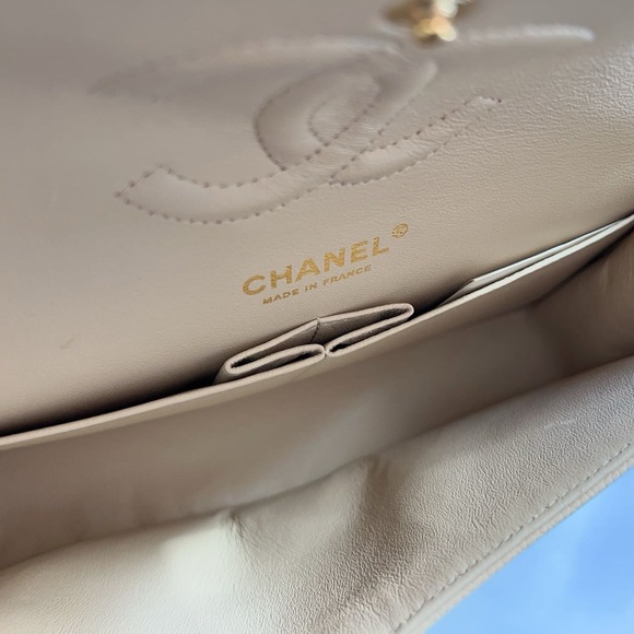 Chanel Classic Medium Double Flap Beige Bag - Picture 8 of 8